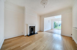 Dining room- click for photo gallery
